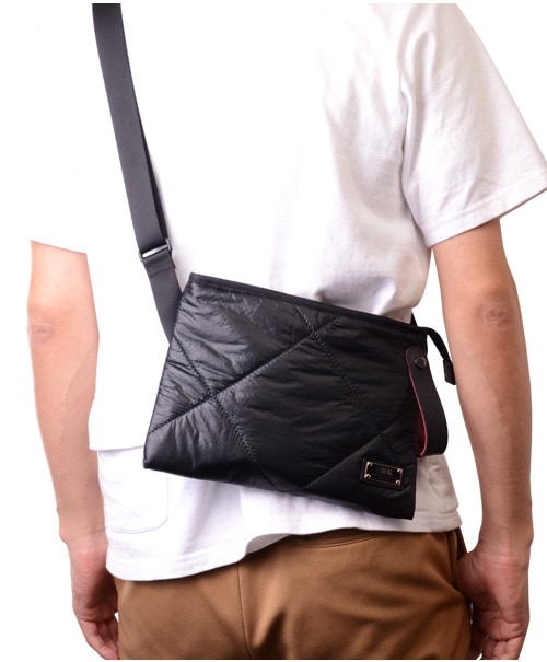 横浜ベイアウト　禁断コラボ　サコッシュ　device works 横浜ベイアウト 禁断コラボ サコッシュ device works 045bayout