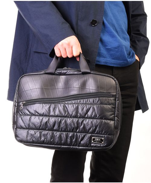 【未使用品】CROWNウォレットコード HTC 未使用 エイチティーシー ウォレットコード ピーナッツ