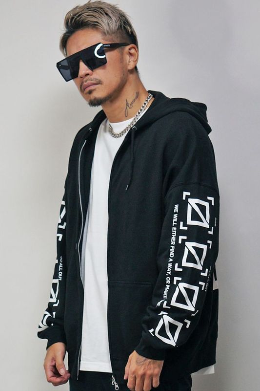 Bracket����2.0�ӥå����åץѡ�������ͽ������[STRAITE]