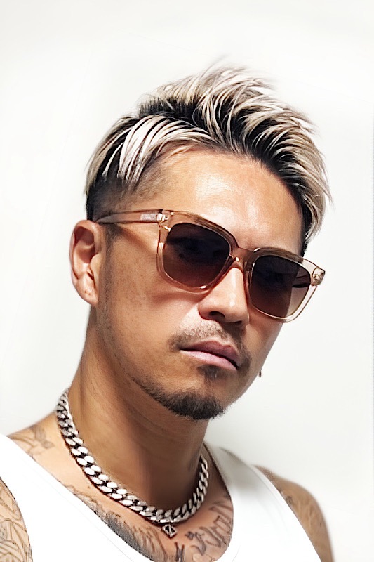 ɥɥ֥饦󥯥ꥢ󥰥饹[STRAITE]