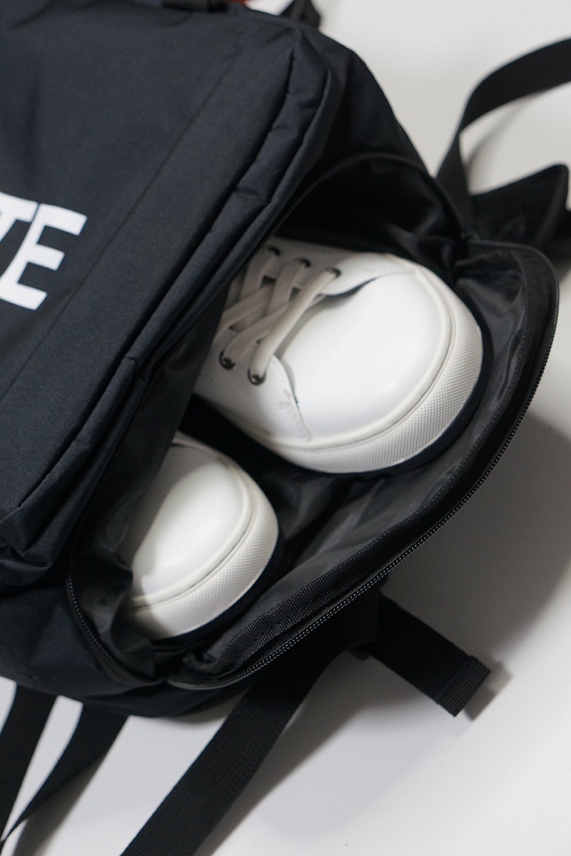 FULL ARMOR���ȥ졼���Хå��ѥå���ͽ������ [STRAITE]