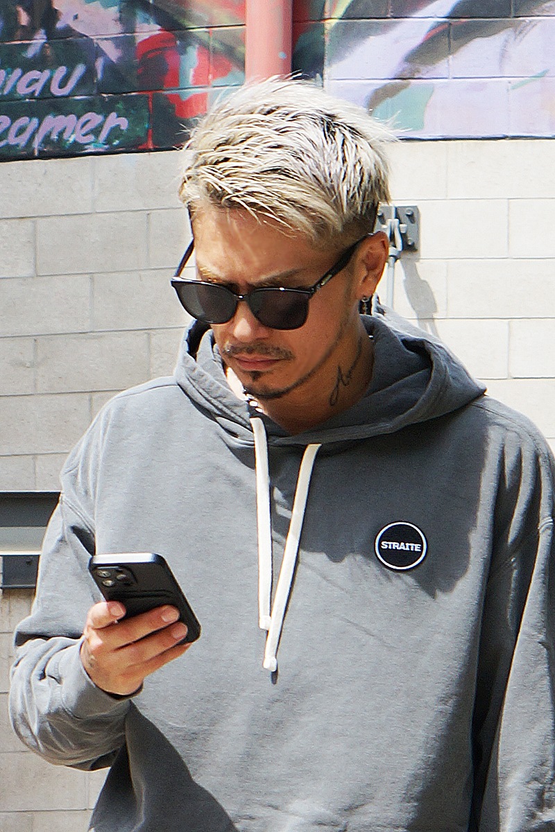 ֥եåȥ󥺥⡼󥰥饹 [STRAITE]