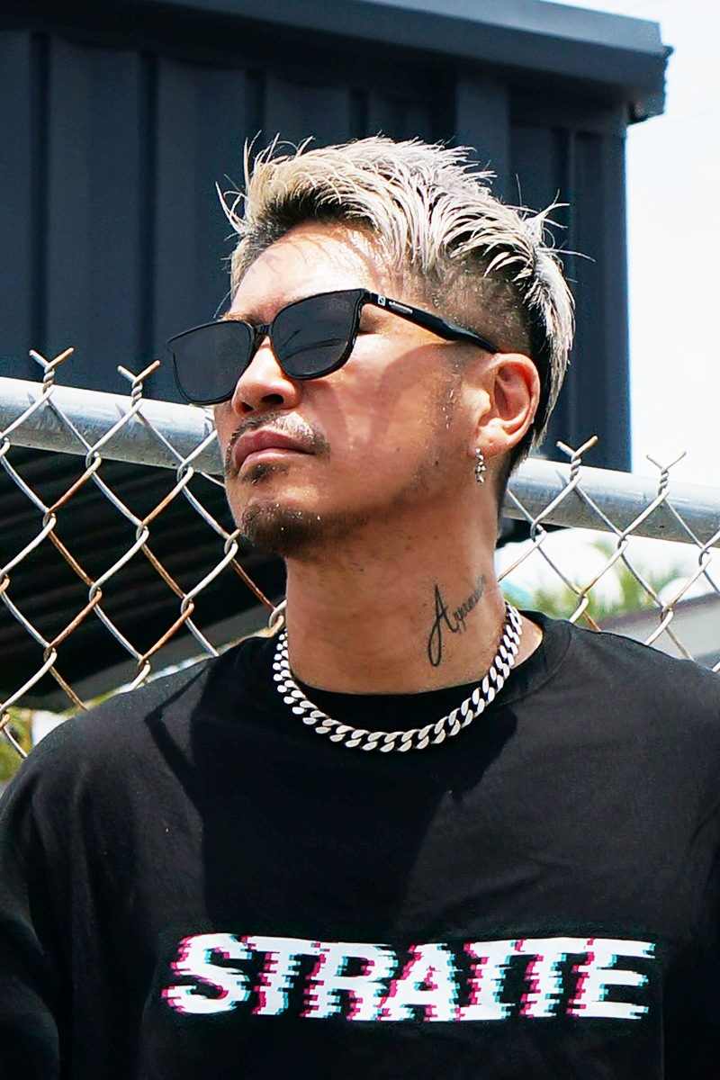 ֥եåȥ󥺥⡼󥰥饹 [STRAITE]