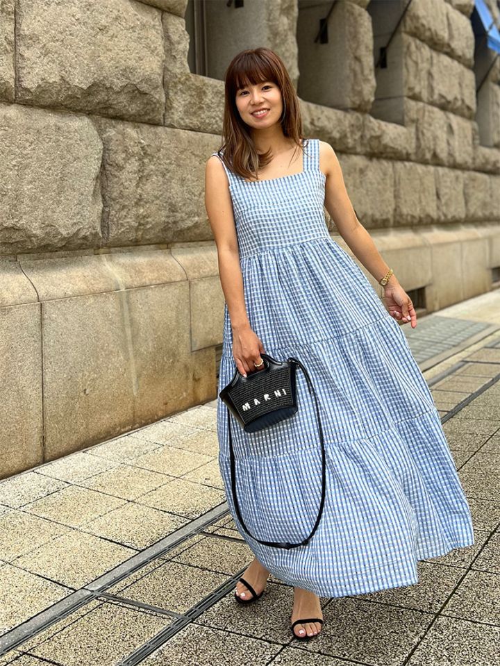 トリミングがツイード調で可愛い 1枚で決まる CHANEL ワンピース ギンガムチェックサマードレス|リゾート気分高まる夏の主役