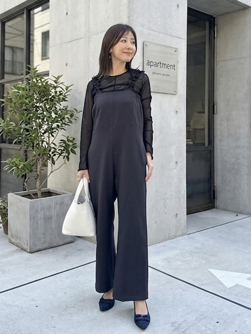 フリルストラップサロペット｜リゾートも街中での可愛さも｜designed