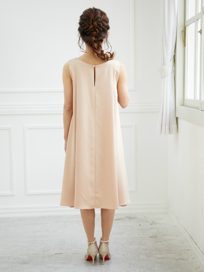 ST.ＲＯＯNEY ホワイト Aライン ノースリーブワンピース 次回入荷未定]150cmが可愛く見える Aラインノースリーブ
