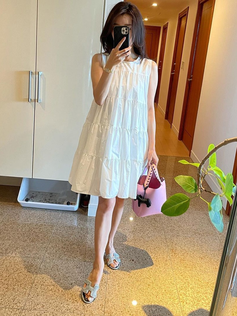 2点おまとめ　新品未使用　アディアム　チュニック　0 ワンピース 小柄さんならワンピース使いもOK ノースリーブティアードチュニック