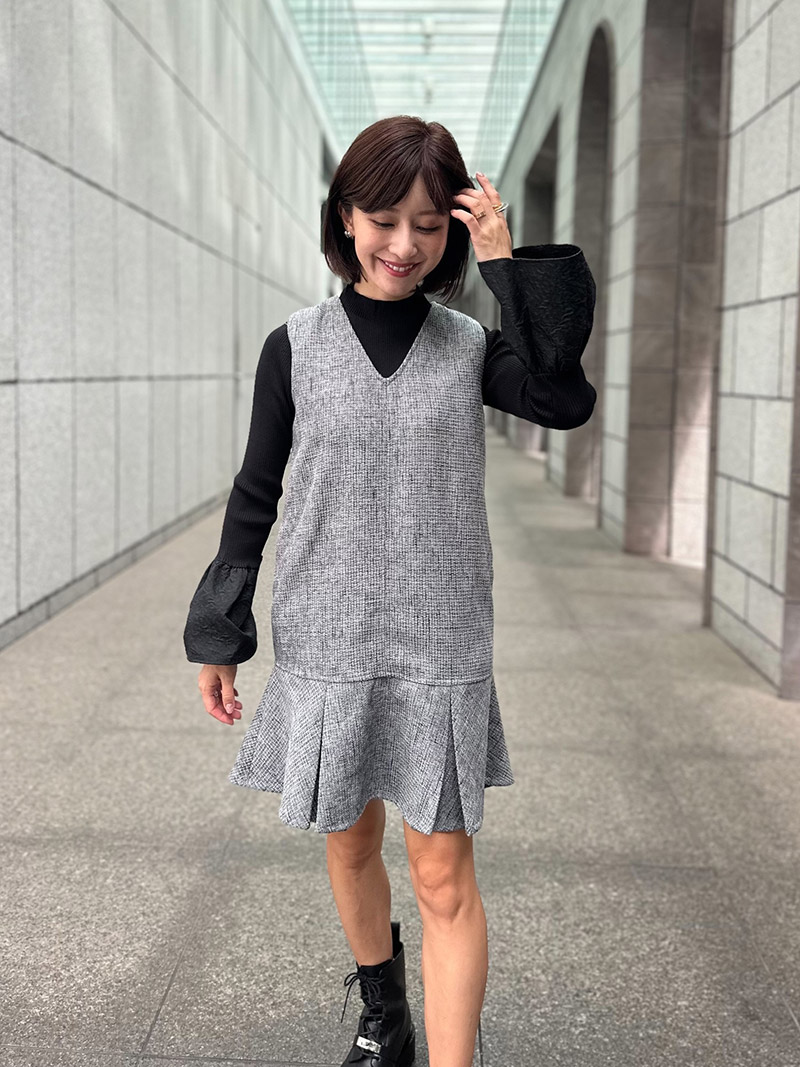 ツイードプリーツミニワンピース｜designed with Saaya Mizuno