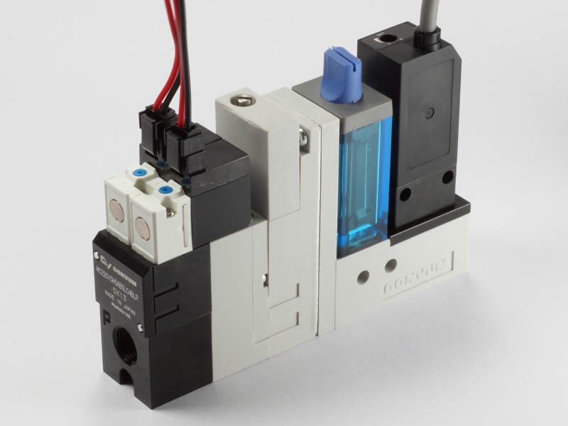 20mm幅エジェクタユニット MC22S07HSABSLC4BLR