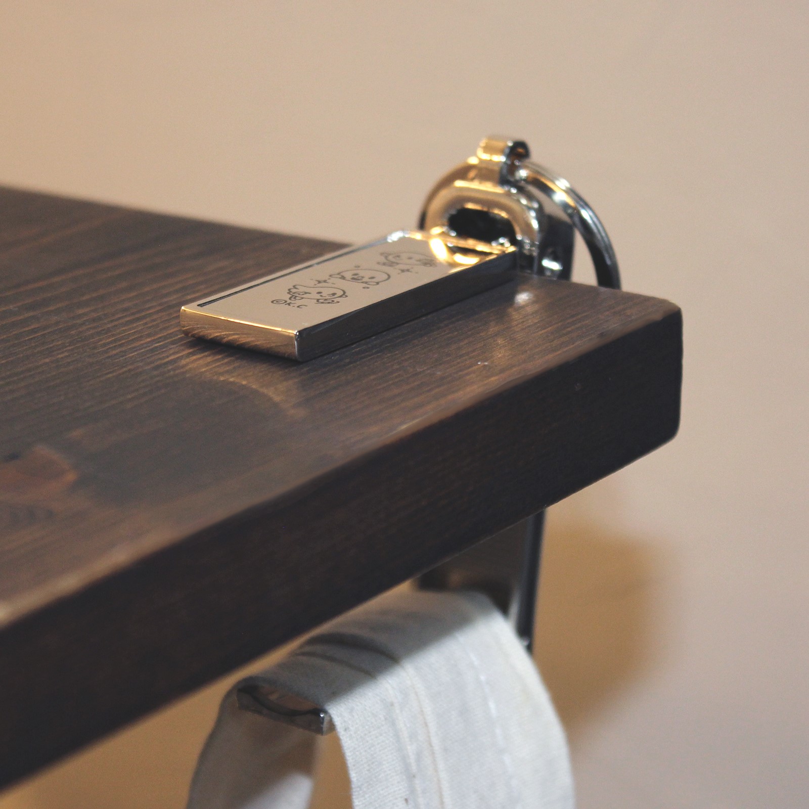 �������Хå��ϥ󥬡������ޥۥ�����ɡ�Irene Bag Hanger �� Smartphone Stand