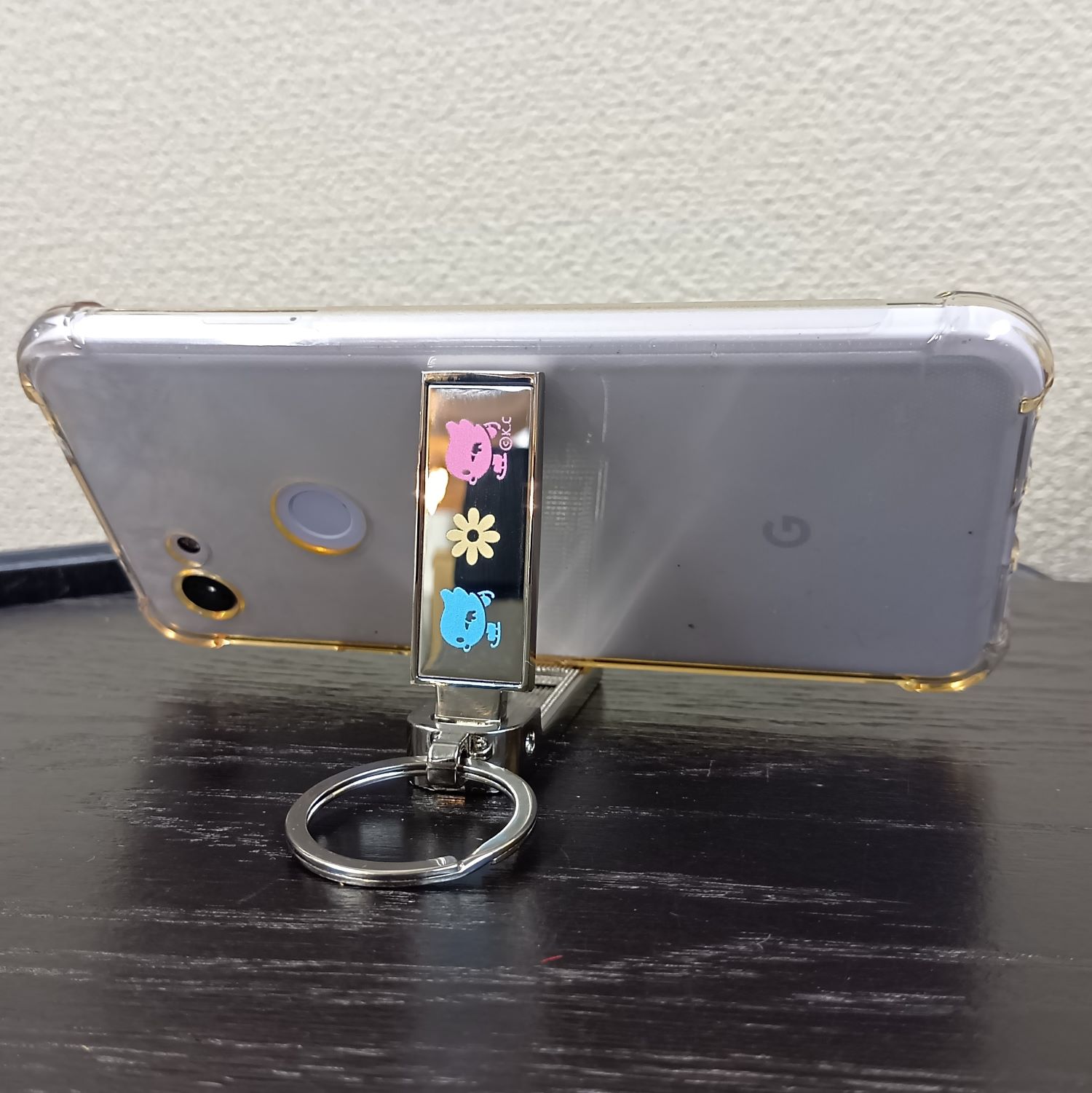 �������Хå��ϥ󥬡������ޥۥ������(�����٥�)��Irene Bag Hanger �� Smartphone Stand(gerbera)