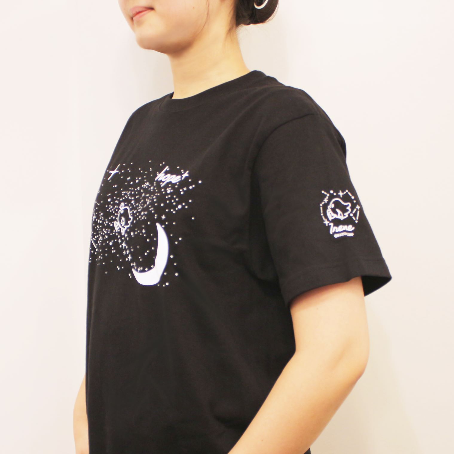 40%OFFT moon.VerLˡ SALE40%OFF Irene T-shirt moon Ver. (L-size)