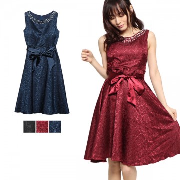 ビジュー付きウエストリボンクラシカル柄サテンパーティードレス|パーティードレス|レディース