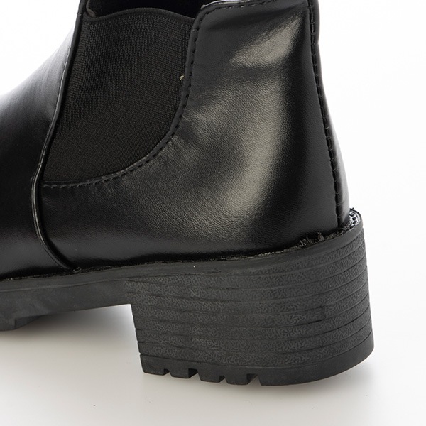 �����ɥ������硼�ȥ֡���