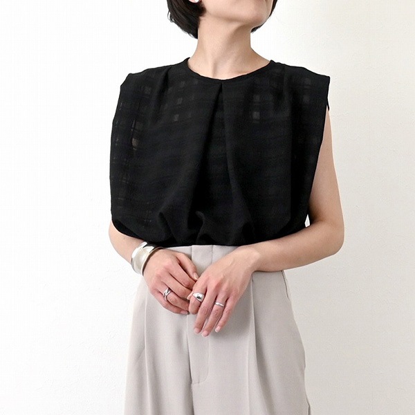 DRAWERブロックチェックフレアノースリーブニット　FREE SIZE 再入荷】ブロックチェックノースリーブニット | ROSE AURA