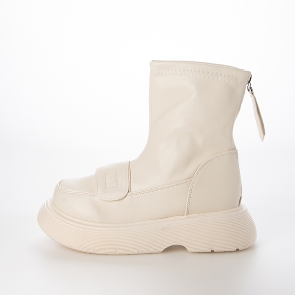 �Хå��ե����ʡ����͸��쥷�硼�ȥ֡���