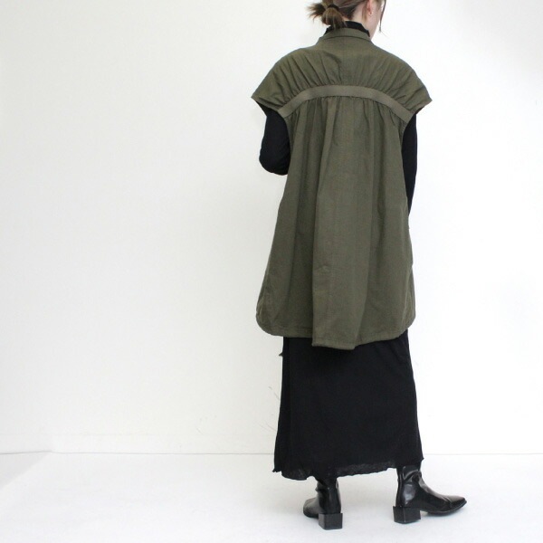 綿ツイルバックギャザーミリタリーベスト | レディース,トップス