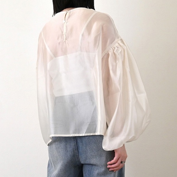 �������ܥ�塼�ॹ�꡼�֥֥饦��