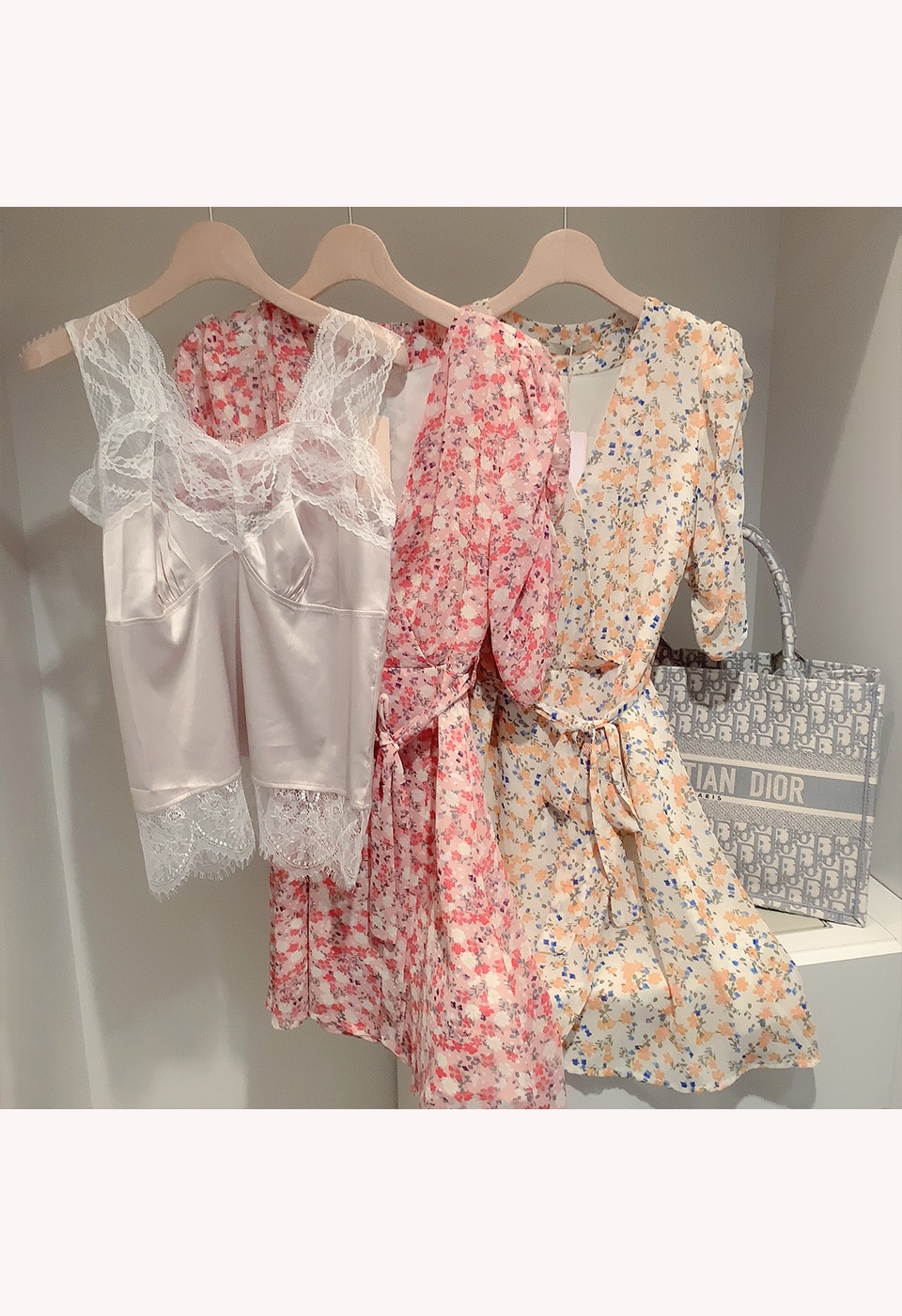 カシュクール花柄ハイウエストリボンワンピース