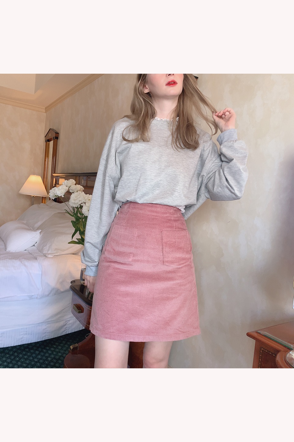 【予約販売】バックリボンショート丈スウェット