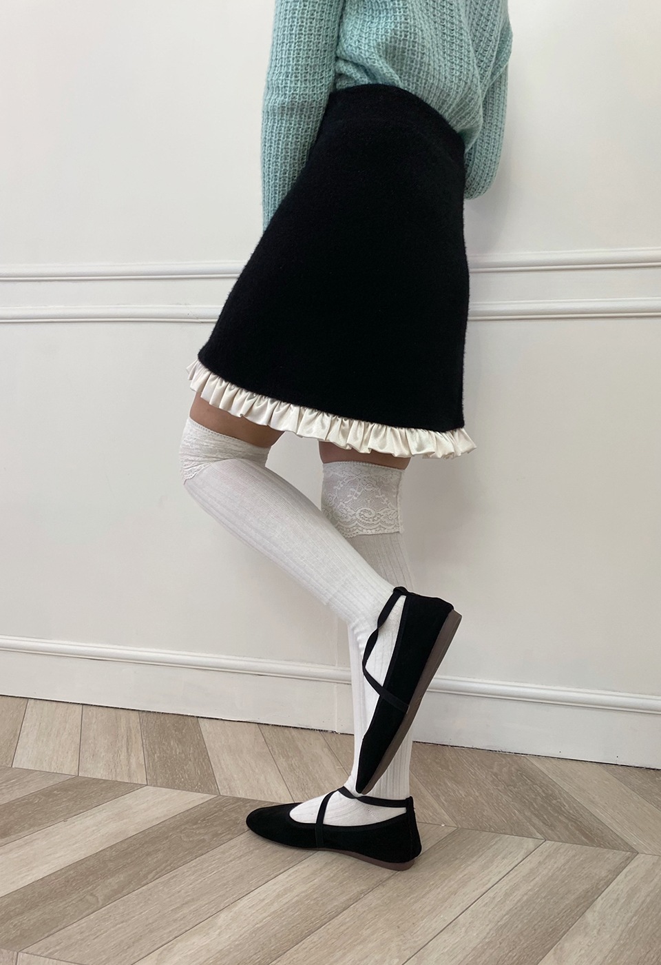 boa fabric frilled skirt