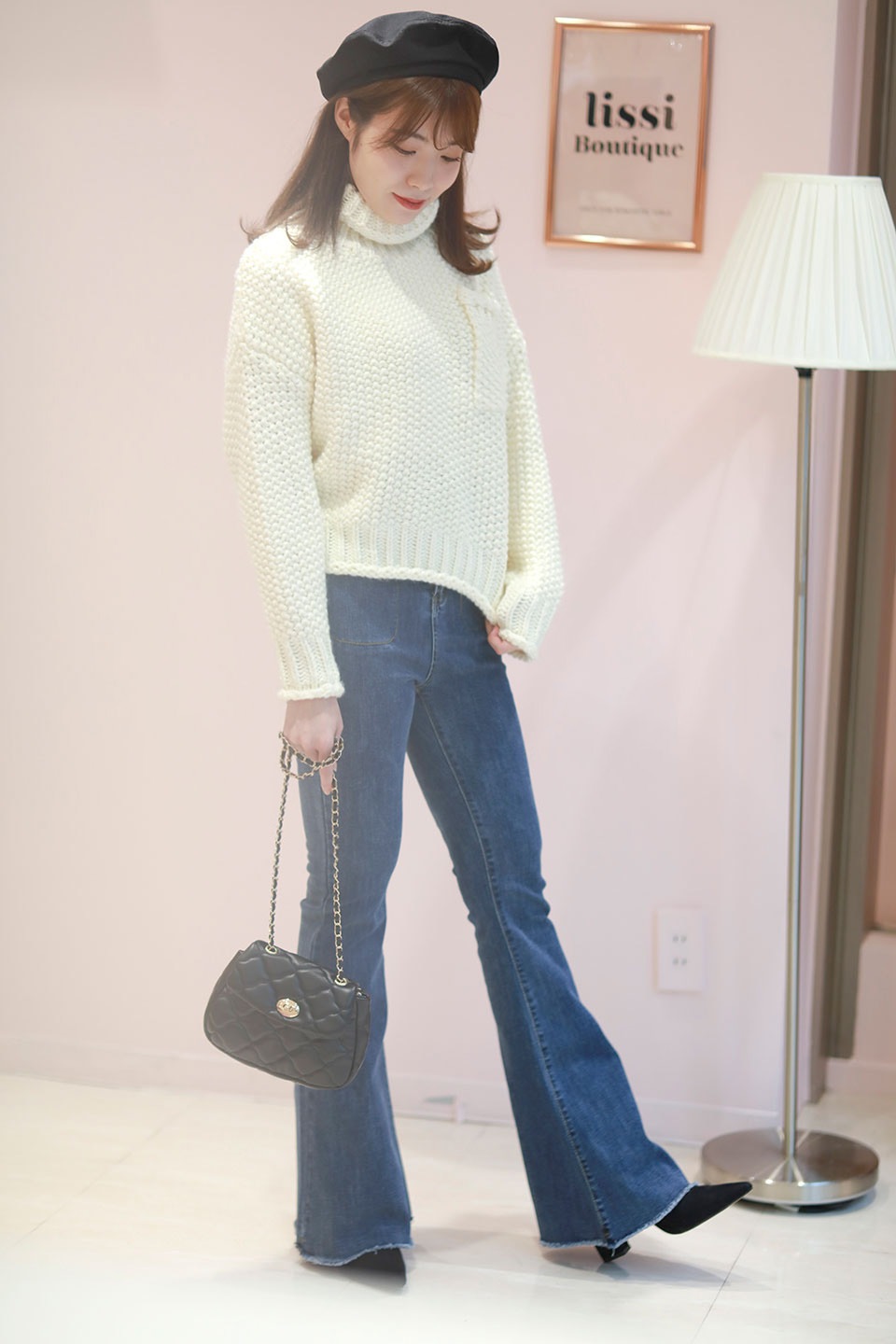 美脚ストレッチハイウェストフレアデニムパンツ