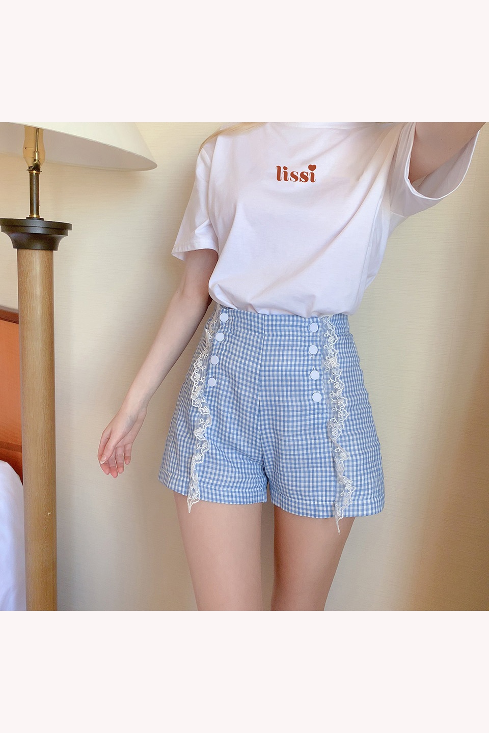 lissiロゴ入りTシャツ