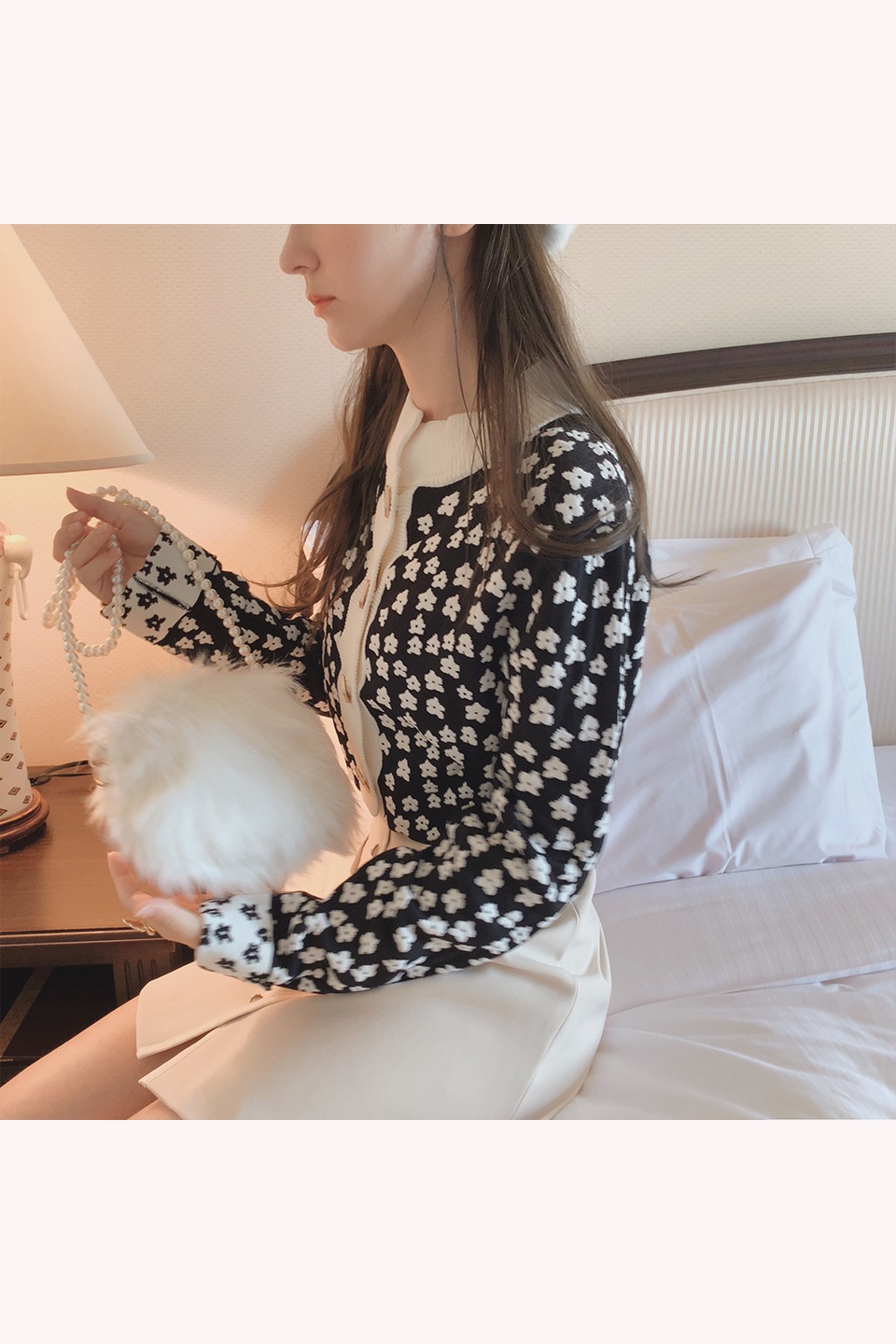 【予約販売】ヴィンテージボタン小花柄ショートニットカーディガン