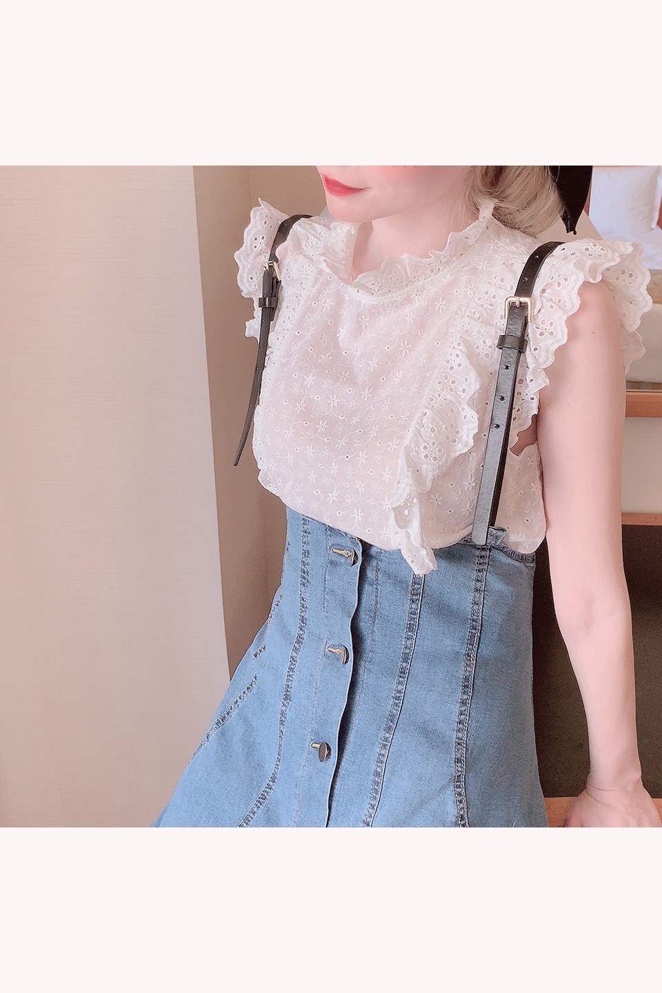 スカラップ刺繍レース フリルプチハイノースリーブブラウス