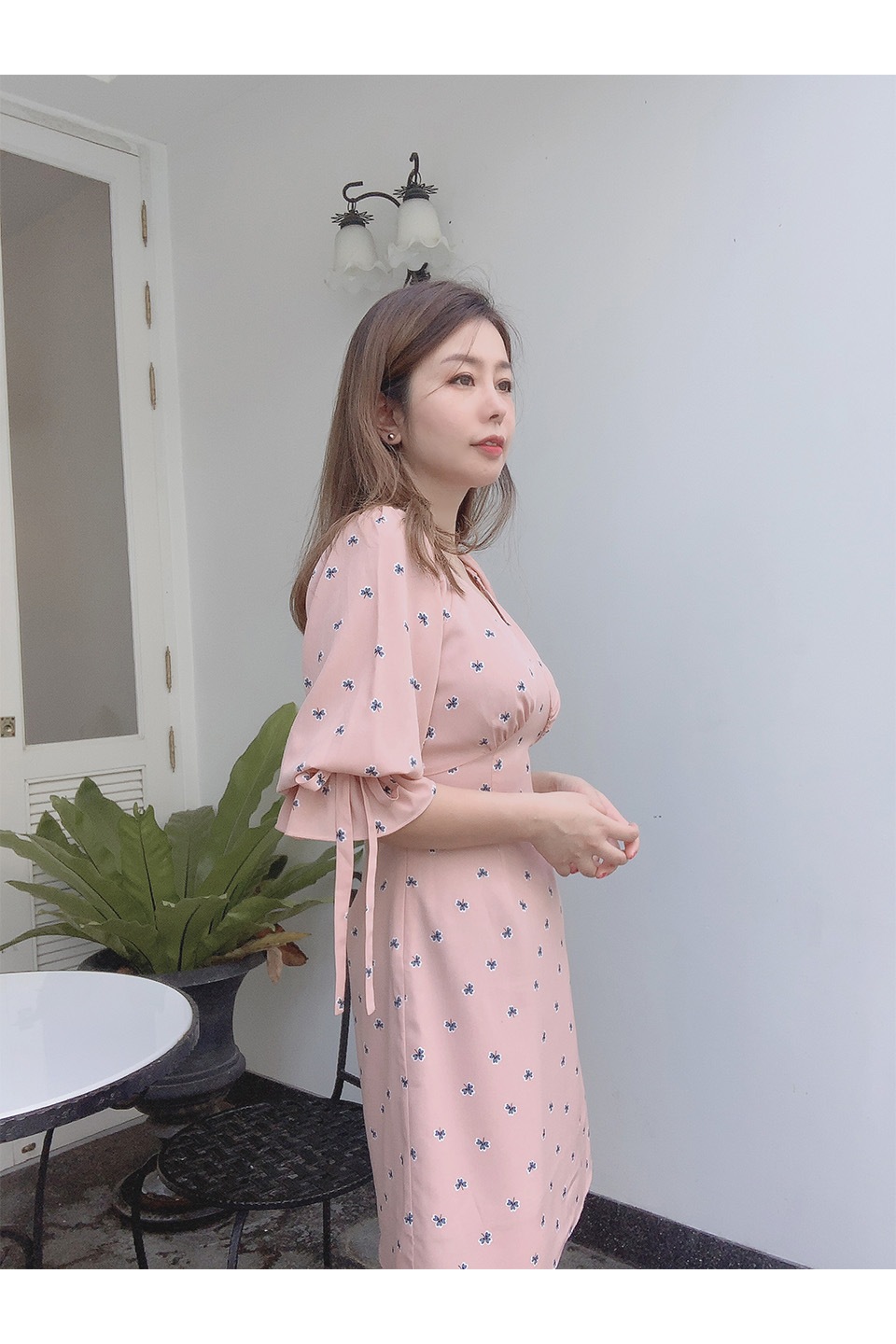 リボン付き花柄プリントワンピース