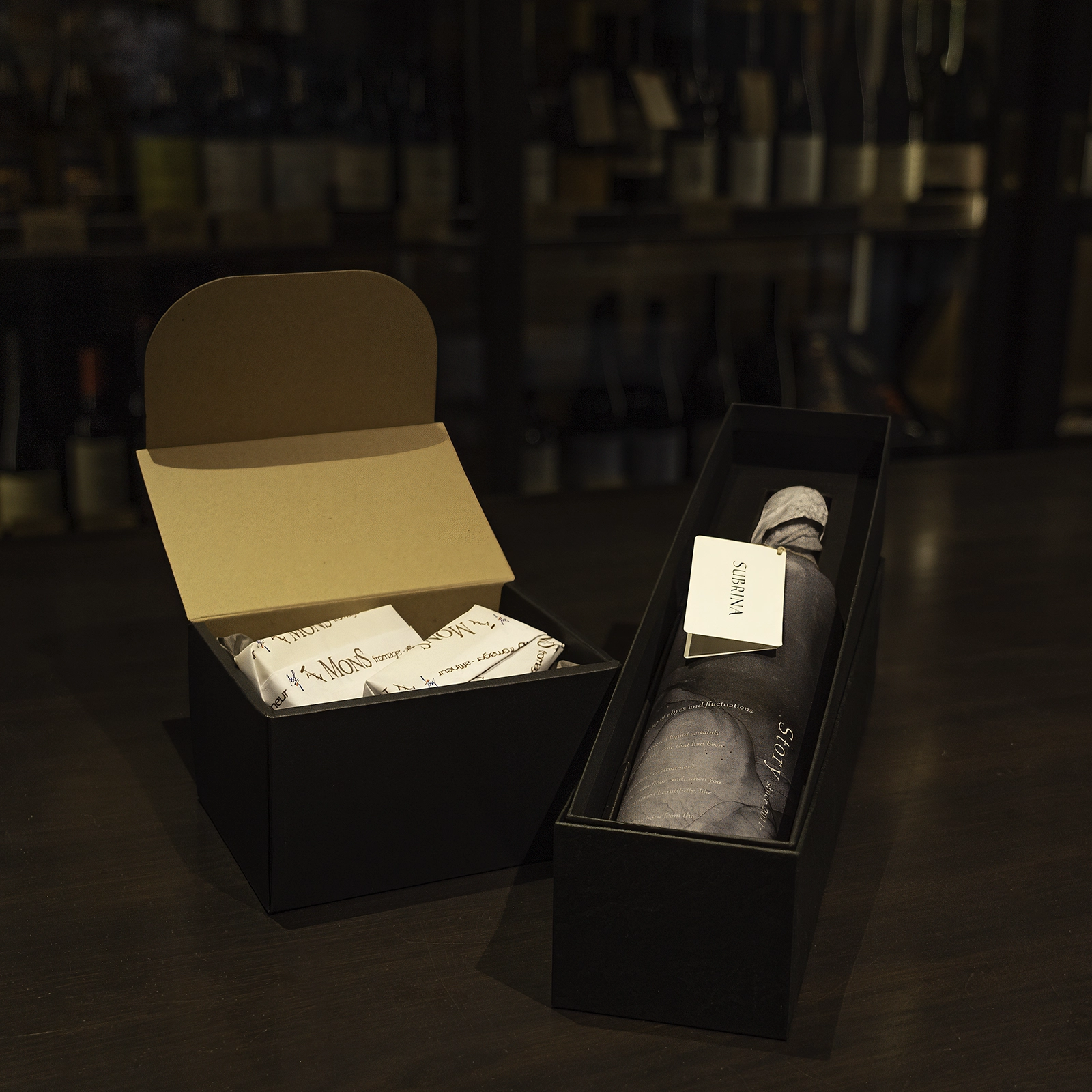 【期間限定】SUBRINA×LAMMAS 海底熟成ワインとチーズ熟成士が手がけるチーズのペアリングギフトセット