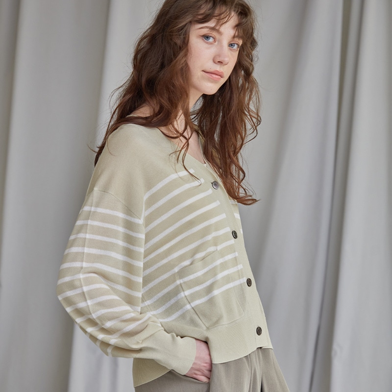 ☆新品☆ 佐藤繊維 定価￥33,000 ボアデブローニュ ボーダーカーディカ゚ン ☆新品☆ 佐藤繊維 定価￥33,000 ボアデブローニュ ボーダー