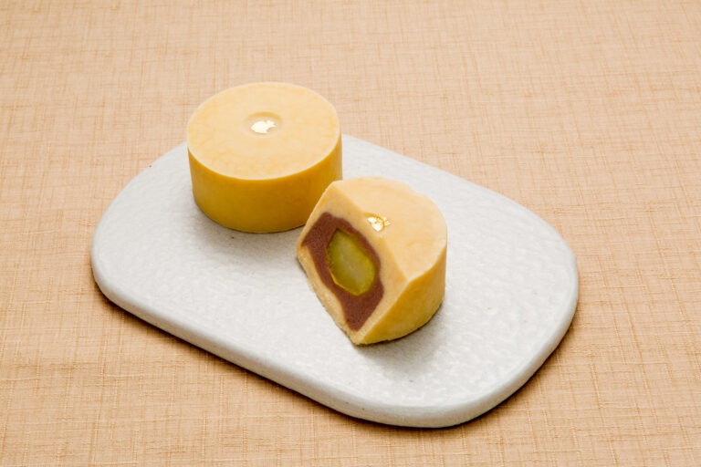 金覆輪・極上栗羊羹 詰め合わせ 桐箱入 | 金覆輪 | 寶菓匠 菅屋