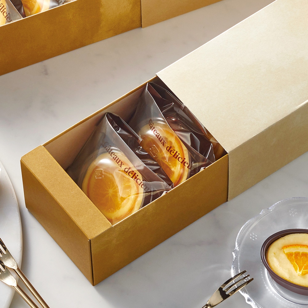 【耐熱&耐寒プラスチックカップ】C-PET 66-44 丸型 茶 4,000個