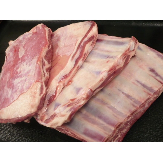 激安!! ラム スペアリブ 約1700g (3〜4枚入り)
