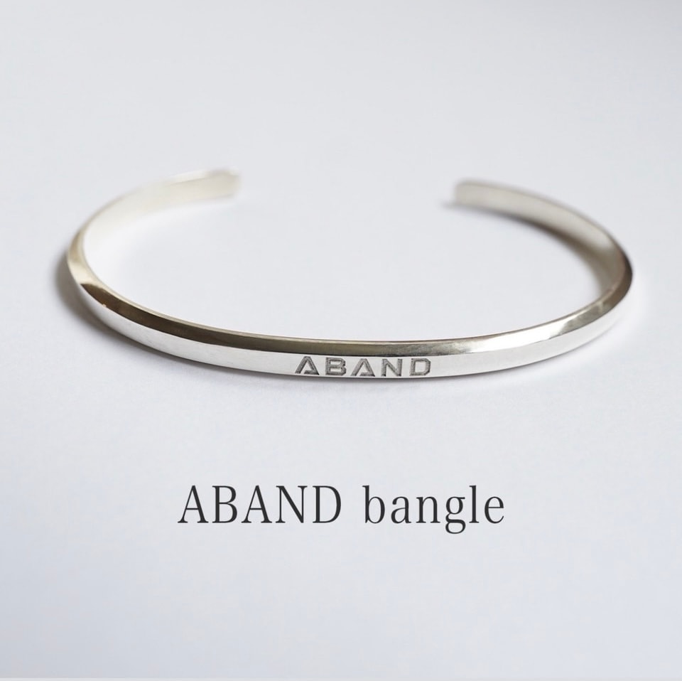 ABAND bangle