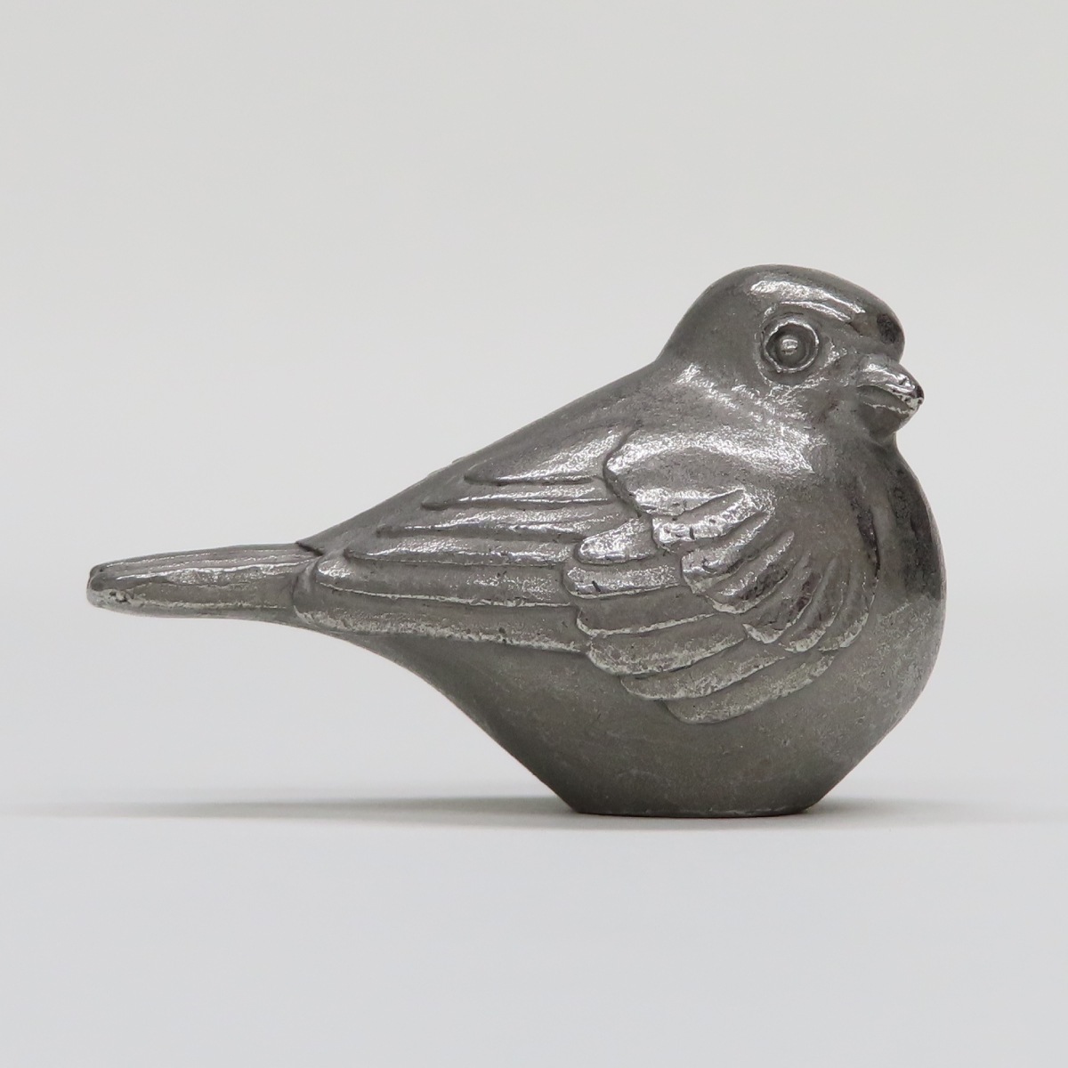 まめピコ 右向き1羽