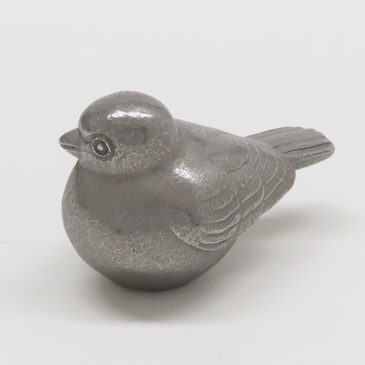 まめピコ 右向き1羽