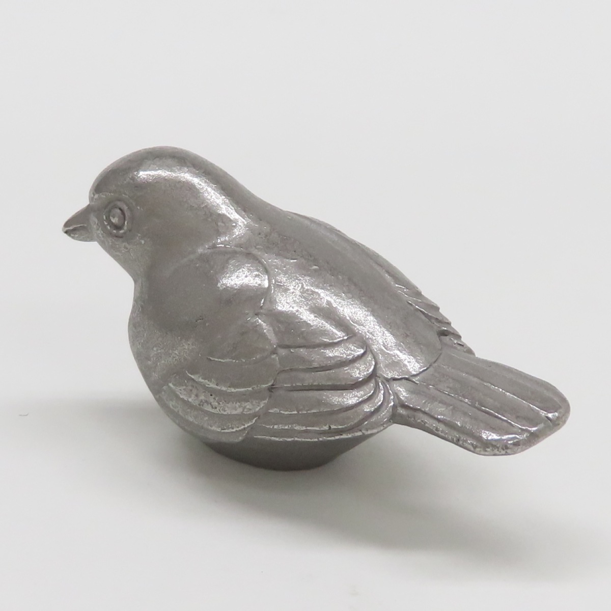 まめピコ 左向き1羽