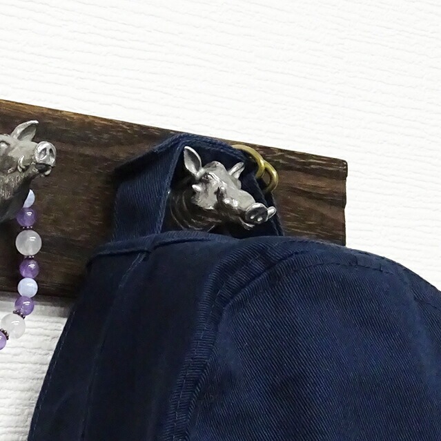 イボイノシシのフック