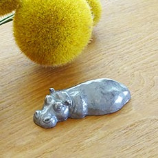水の中のカバ(大)