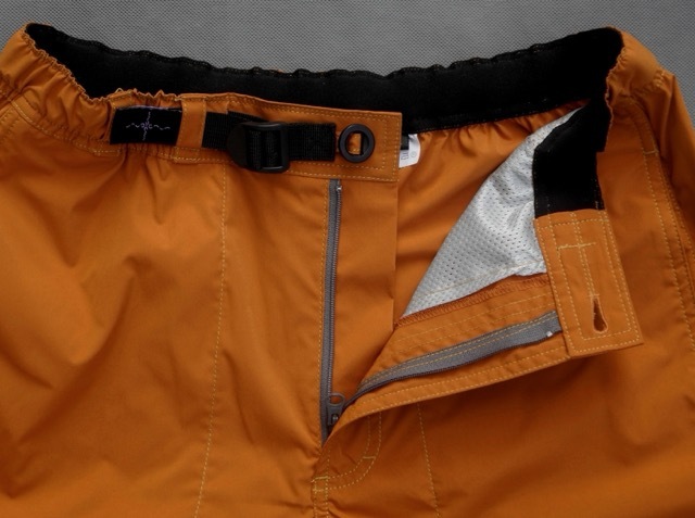 DC GRAPHITE 1/2 SHORTS（グラファイト1/2ショーツ）