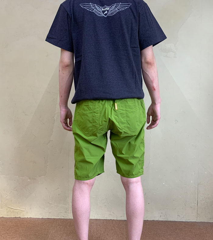 DC GRAPHITE 1/2 SHORTS（グラファイト1/2ショーツ）