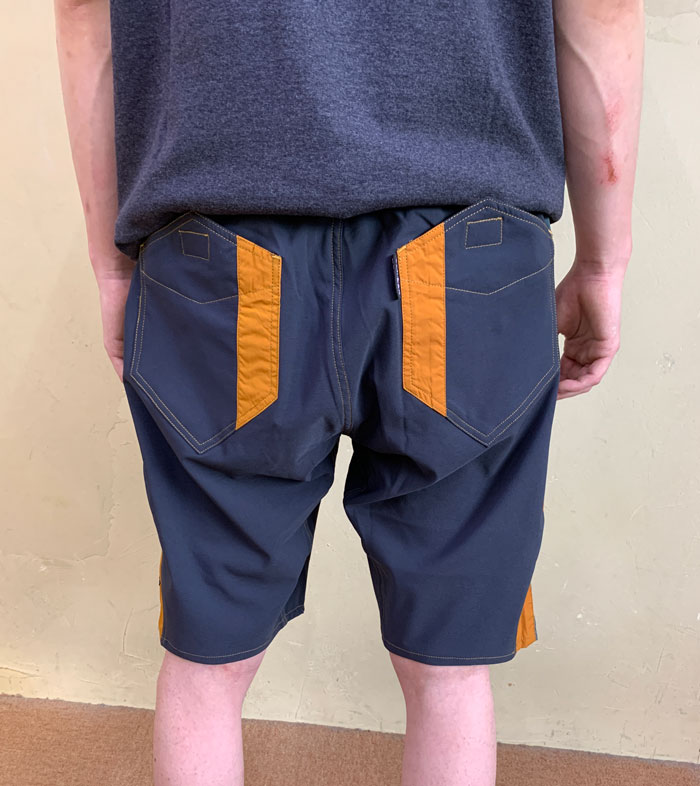 DC GRAPHITE 1/2 SHORTS（グラファイト1/2ショーツ）