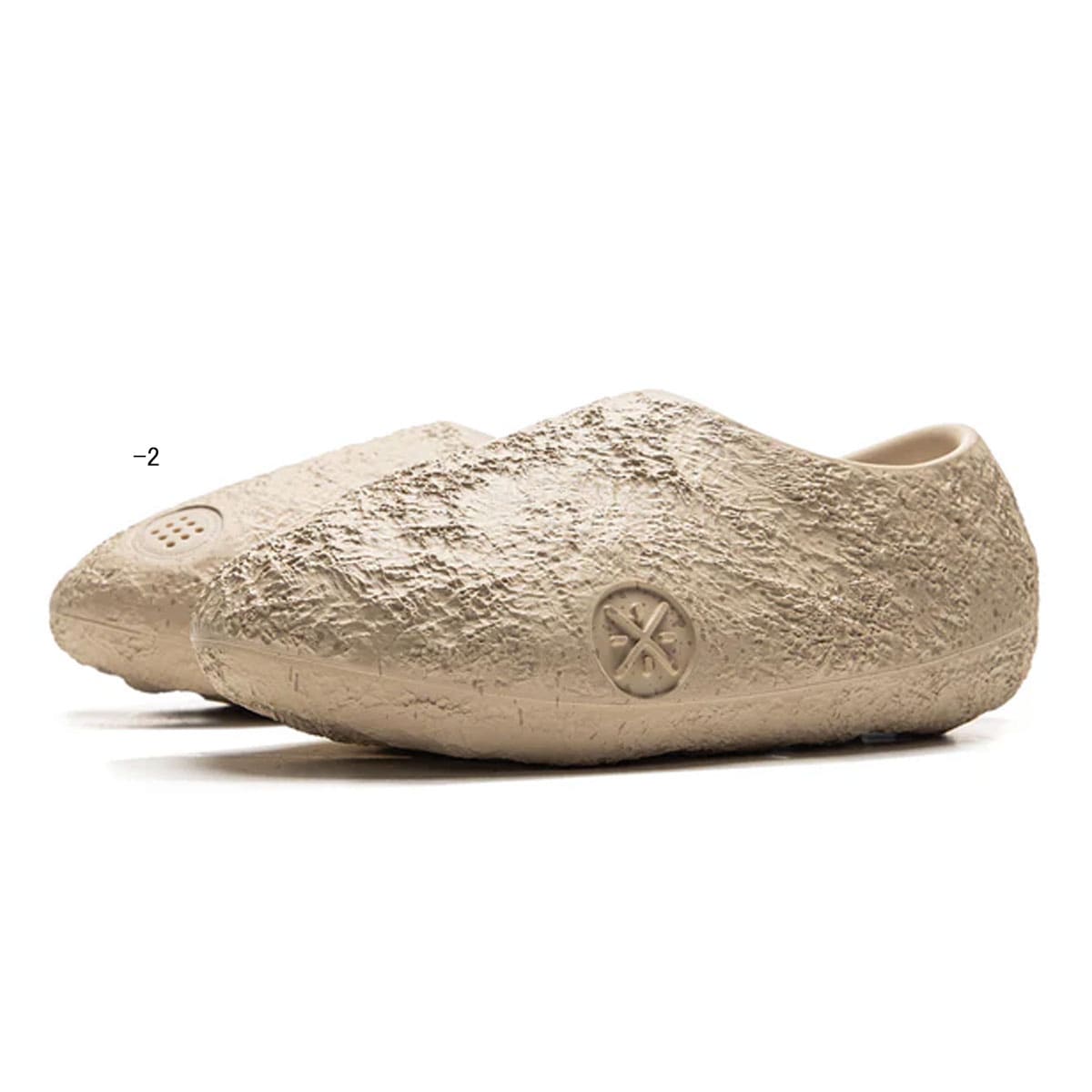 シューズ(男性用) LI-NING ABTV009-2 WADE LUNAR ROCK US11 LI-NING ABTV009-2 WADE LUNAR ROCK アウトドアスリッパ