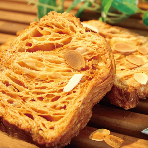 青森ワイナリーホテル アーモンドラスク6枚入り | グルメ・フード