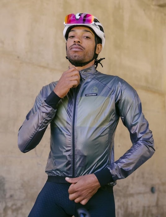 ETXEONDO〉防水レインジャケット BUSTI JACKET _Black | ETXEONDO