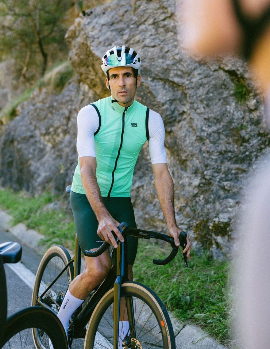 ASSOS〉MILLE GTS spring fall Vest S11 ベスト _BlackSeries | ASSOS