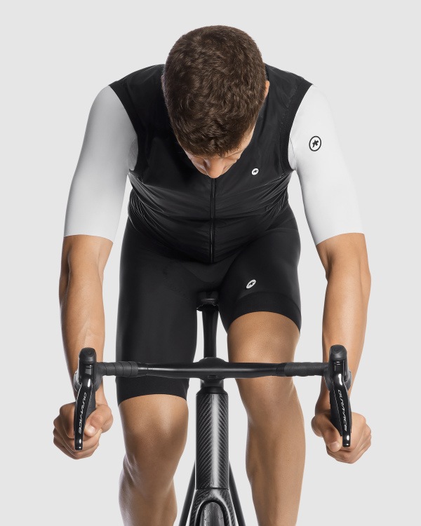 ASSOS〉MILLE GT WIND VEST ベスト C2 _BlackSeries | ASSOS