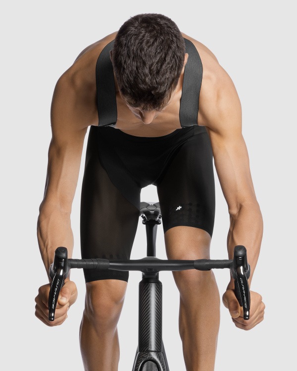 ASSOS〉EQUIPE RSR BIBSHORTS SUPERLEGER S9 ビブショーツ